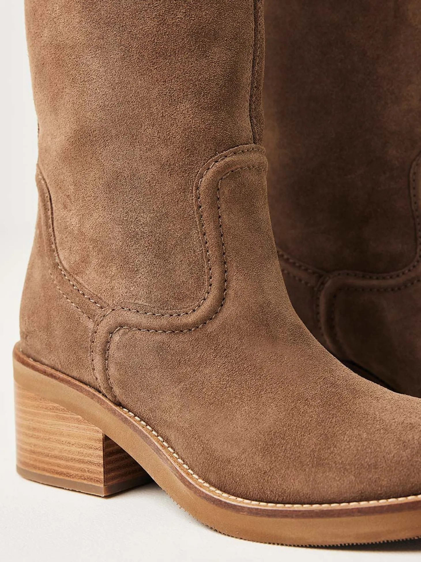 Cassy Boot Bruin Suède Boots Voor Dames
