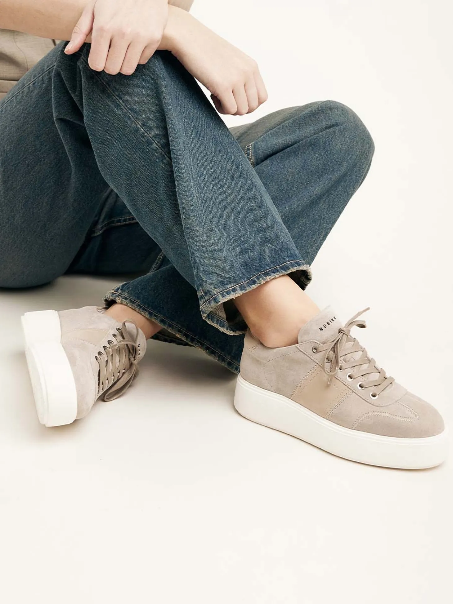 Elise Wing Beige Sneakers Voor Dames