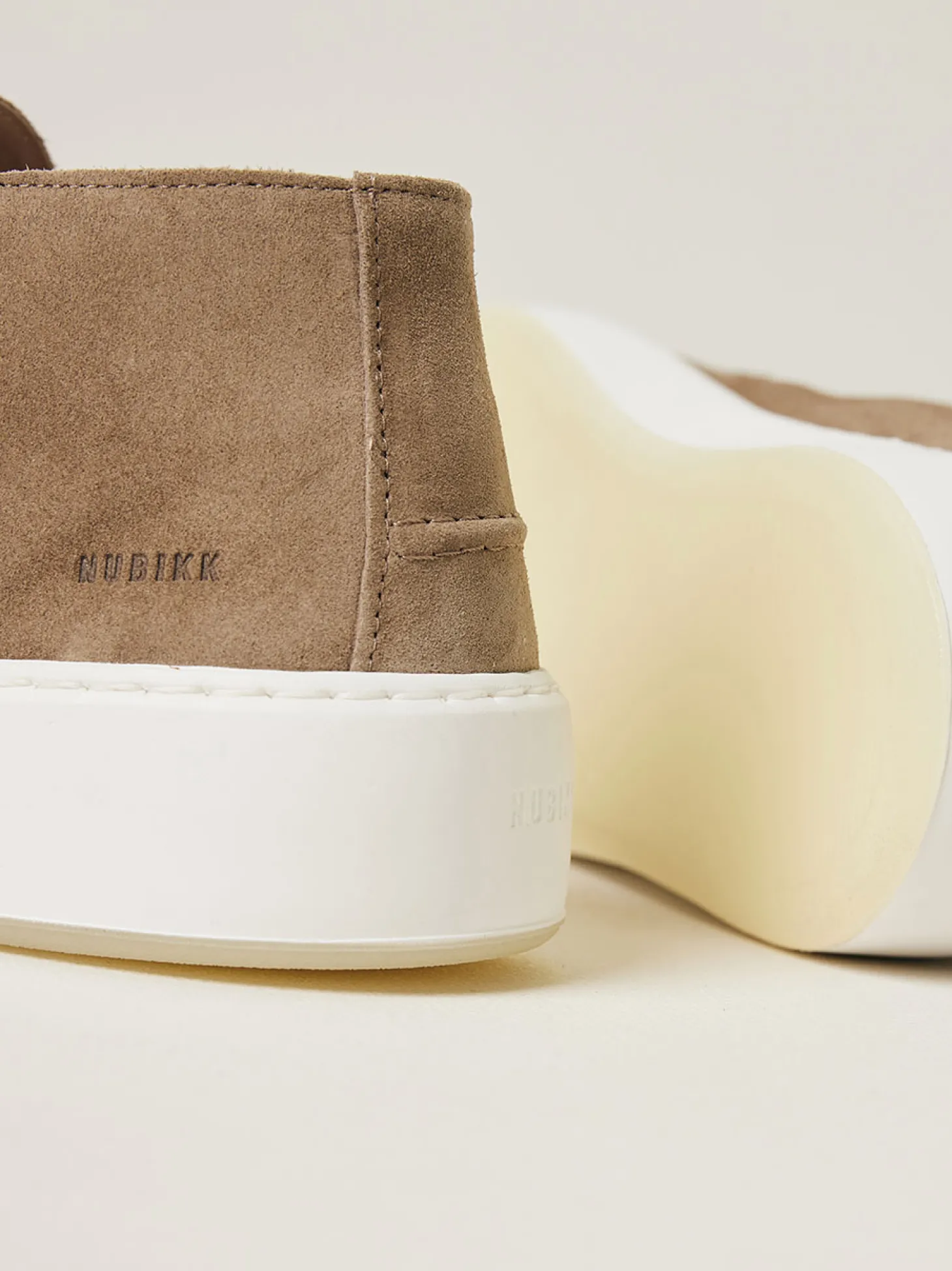 Jiro Suo Taupe Mid Loafers Voor Heren