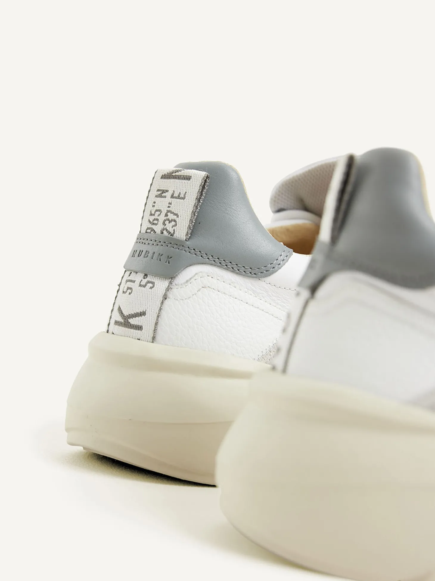 Roque Roman Witte Combi Sneakers Voor Heren