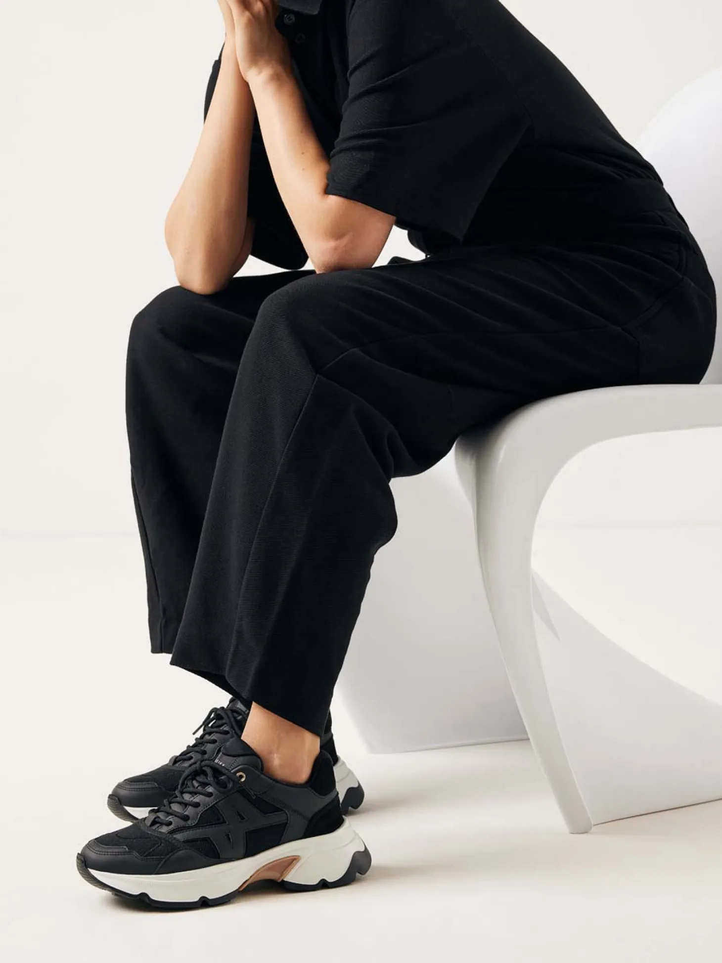 Ross Trek Edge Zwarte Sneakers Voor Dames