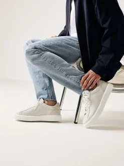 Vince Tora Off White Sneakers Voor Heren